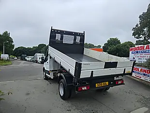 Used 2016 Ford Transit 350 Chassis Cab White - Interior and Exterior details 8