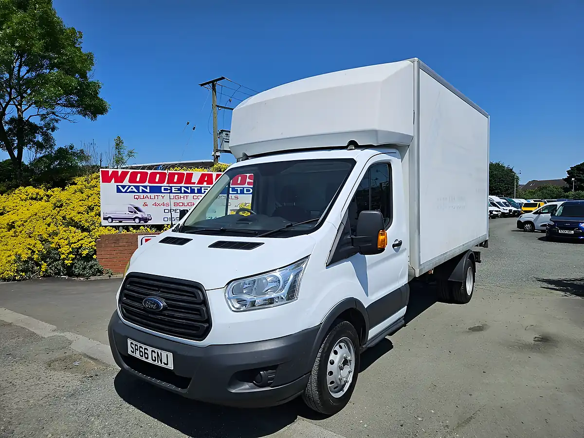 Used 2016 Ford Transit 350 Lwb Luton White - Interior and Exterior details 4