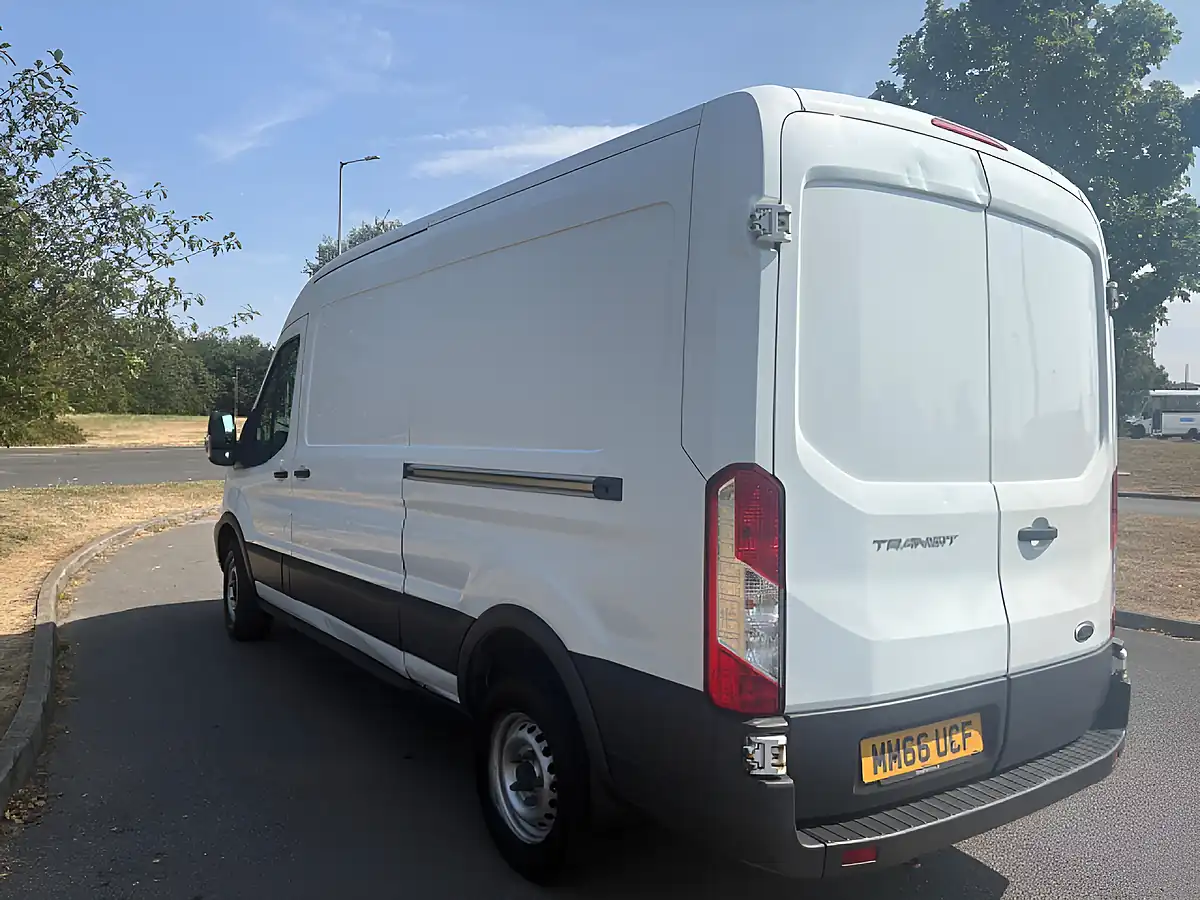 Used 2016 Ford Transit 350 RWD L3 H2 White - Interior and Exterior details 5