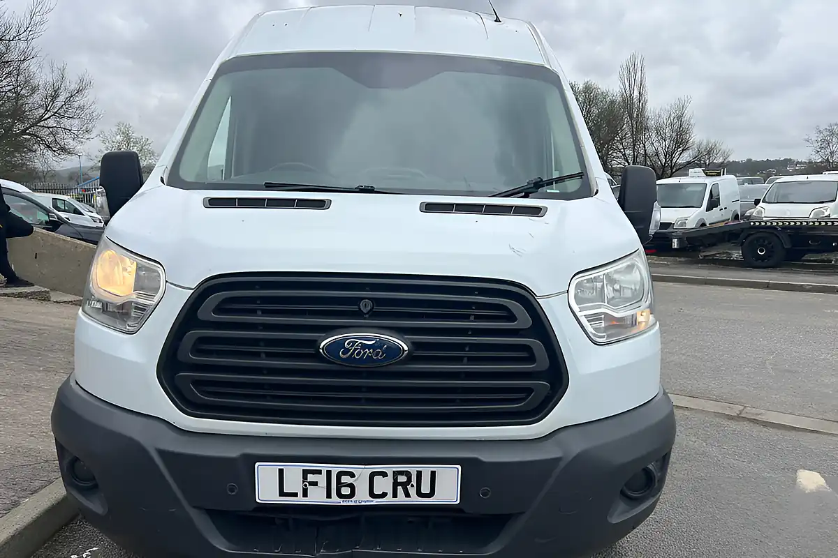 Used 2016 Ford Transit 350 RWD L3 H3 White - Interior and Exterior details 5