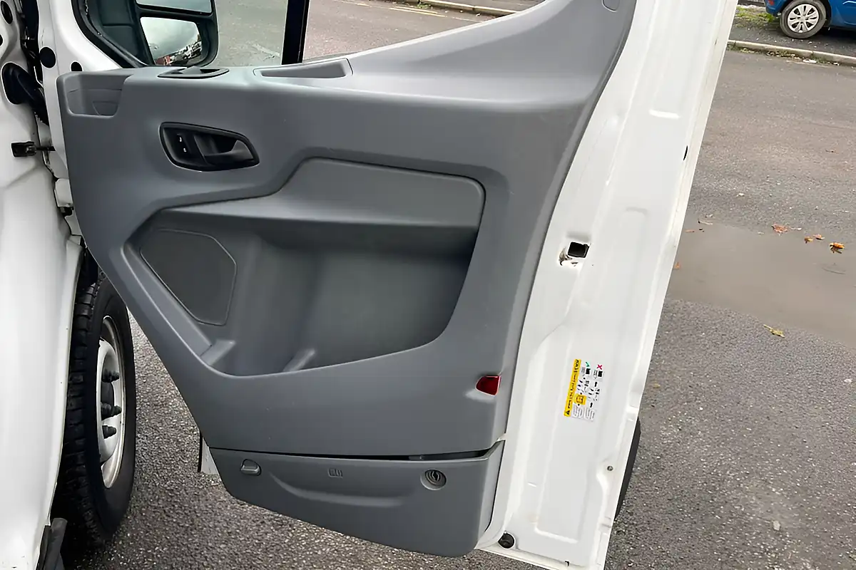 Used 2016 Ford Transit 350 RWD L4 H1 White - Interior and Exterior details 17