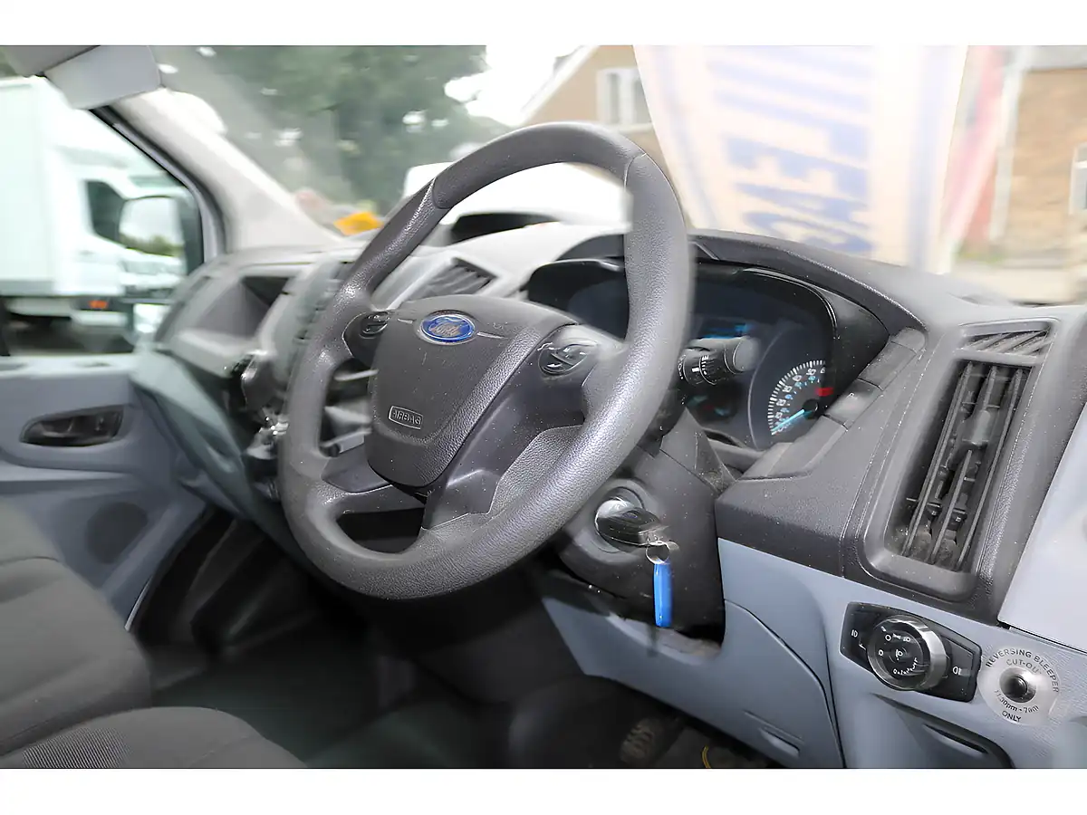 Used 2016 Ford Transit 350 Shr P/V White - Interior and Exterior details 14