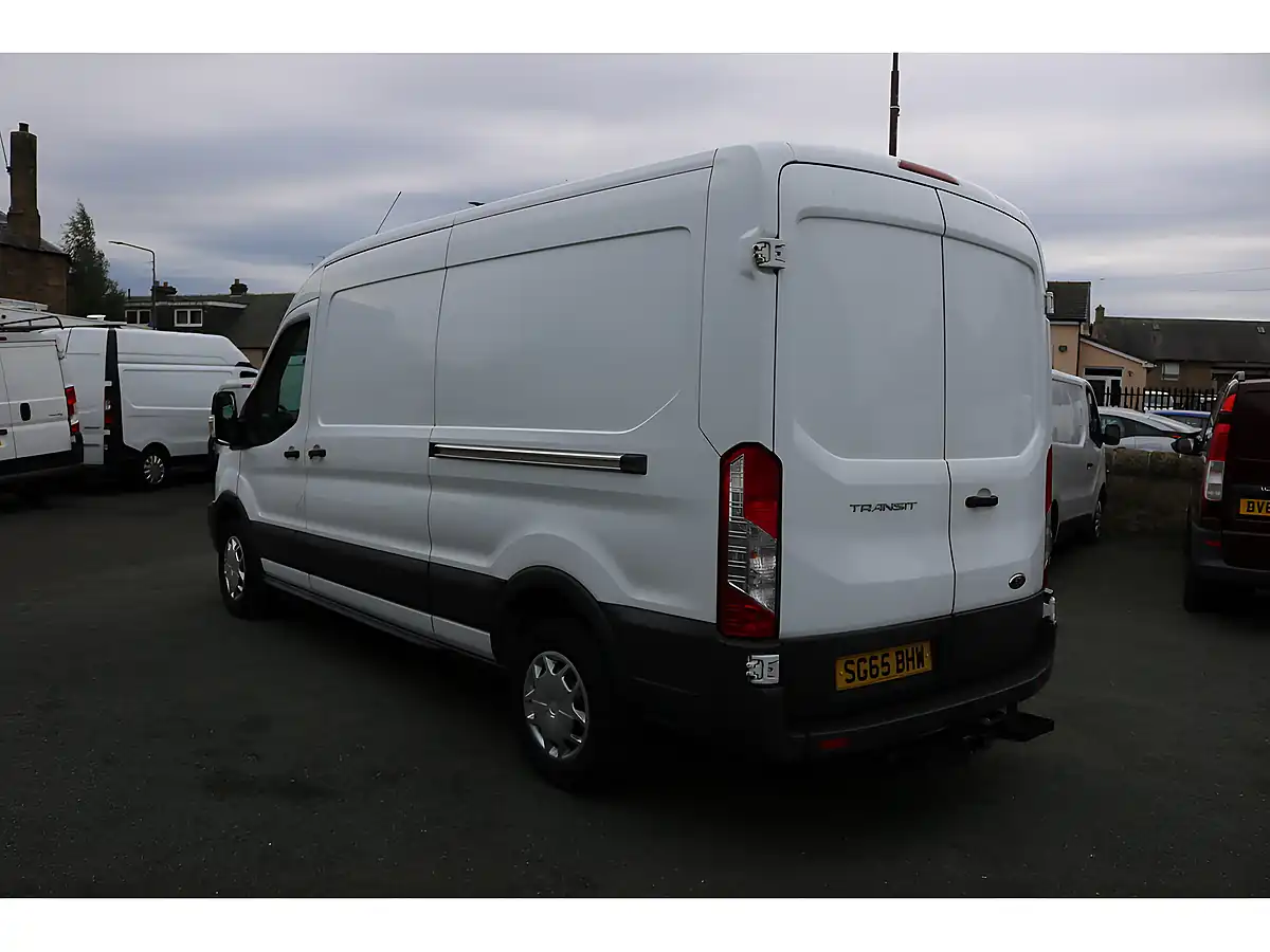 Used 2016 Ford Transit 350 Shr P/V White - Interior and Exterior details 5