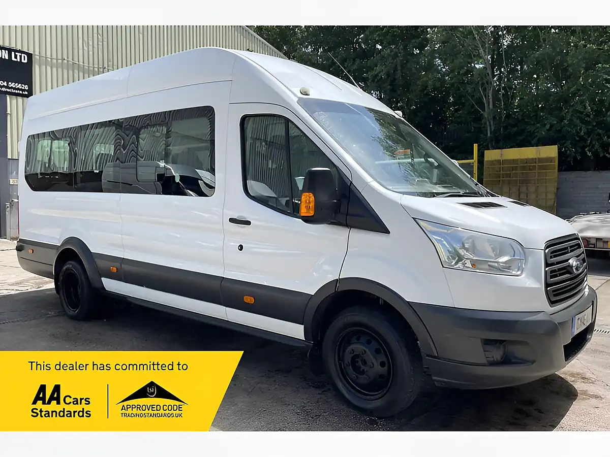 Used 2016 Ford Transit 460 Hdt Trend White - Front View