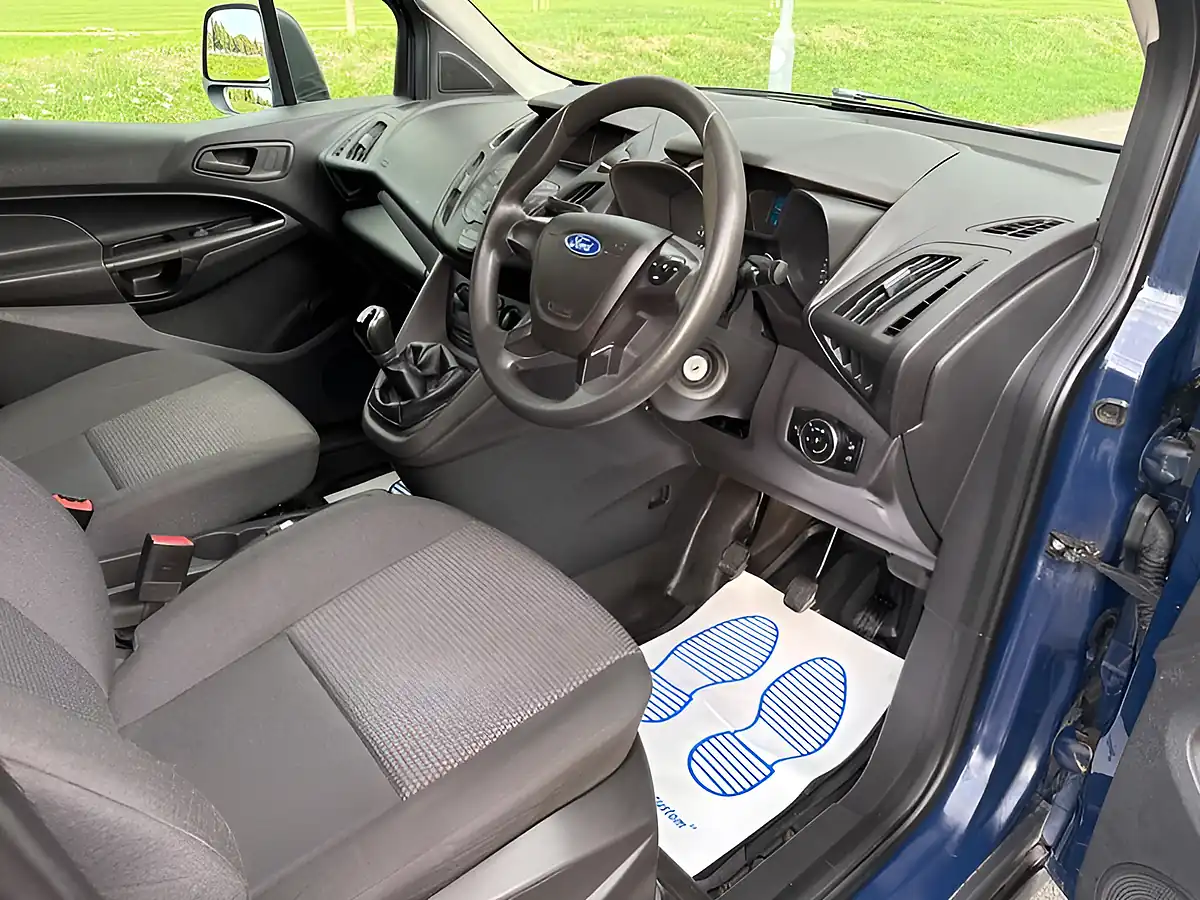 Used 2016 Ford Transit Connect 200 L1 H1 Blue - Interior and Exterior details 13