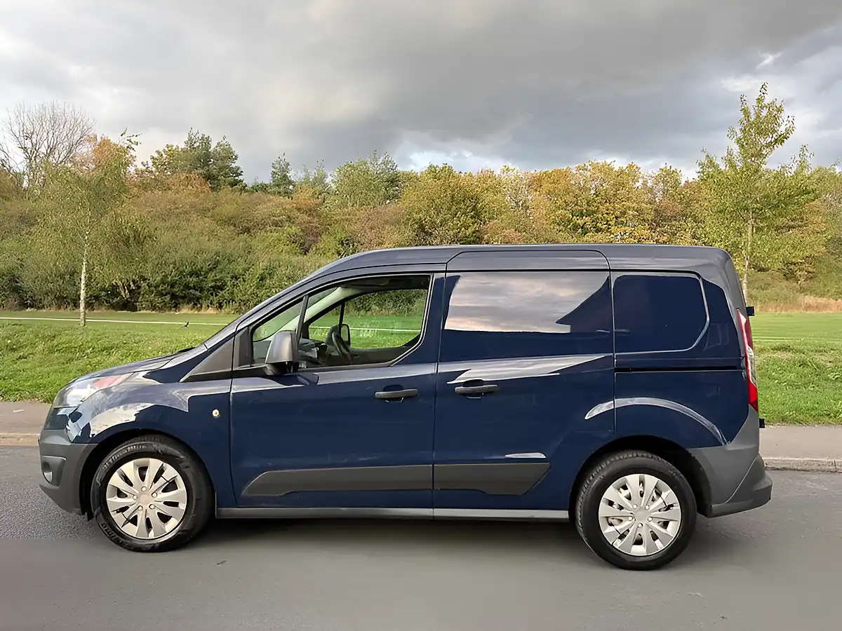 Used 2016 Ford Transit Connect 200 L1 H1 Blue - Interior and Exterior details 4