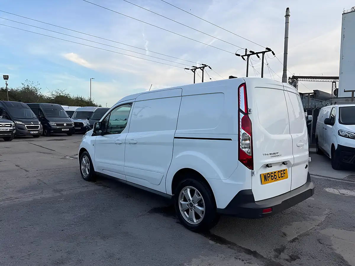 Used 2016 Ford Transit Connect 240 Limited L2 H1 5dr White - Interior and Exterior details 3