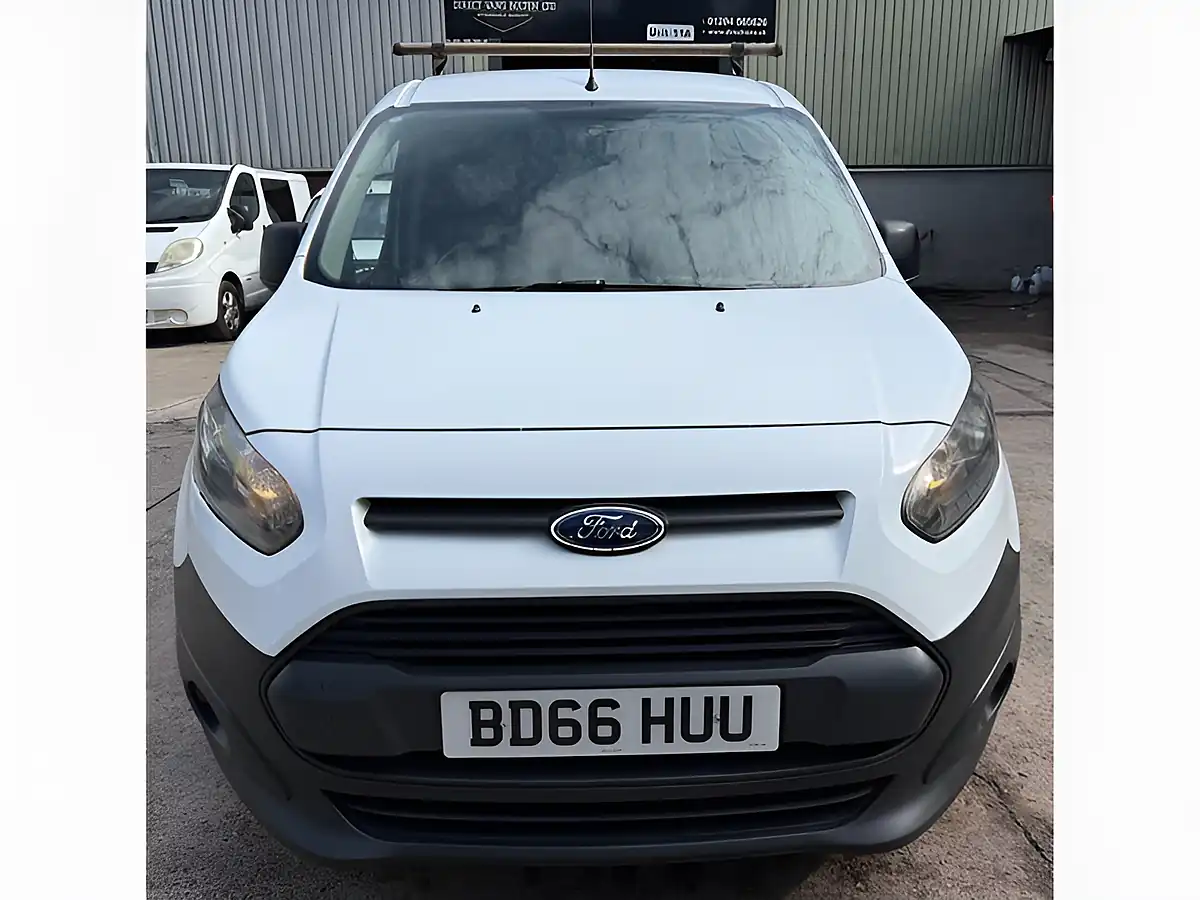 Used 2016 Ford Transit Connect 240 Panel Van White - Interior and Exterior details 12