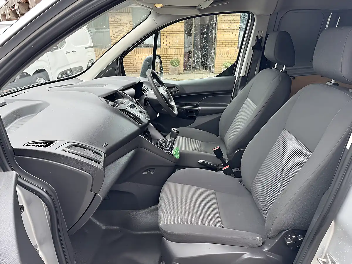Used 2016 Ford Transit Connect Crew Van Silver - Interior and Exterior details 12