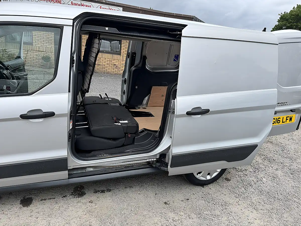 Used 2016 Ford Transit Connect Crew Van Silver - Interior and Exterior details 19