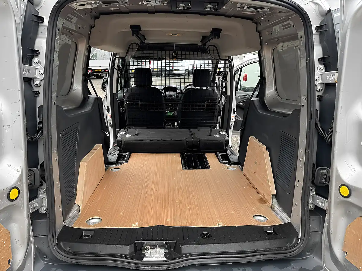 Used 2016 Ford Transit Connect Crew Van Silver - Interior and Exterior details 20