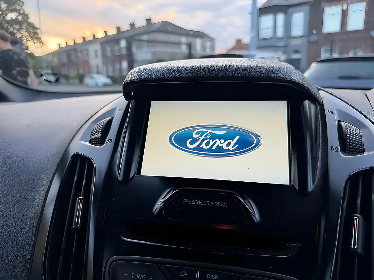 Used 2016 Ford Transit Connect Trend L2 H1 White - Interior and Exterior details 18