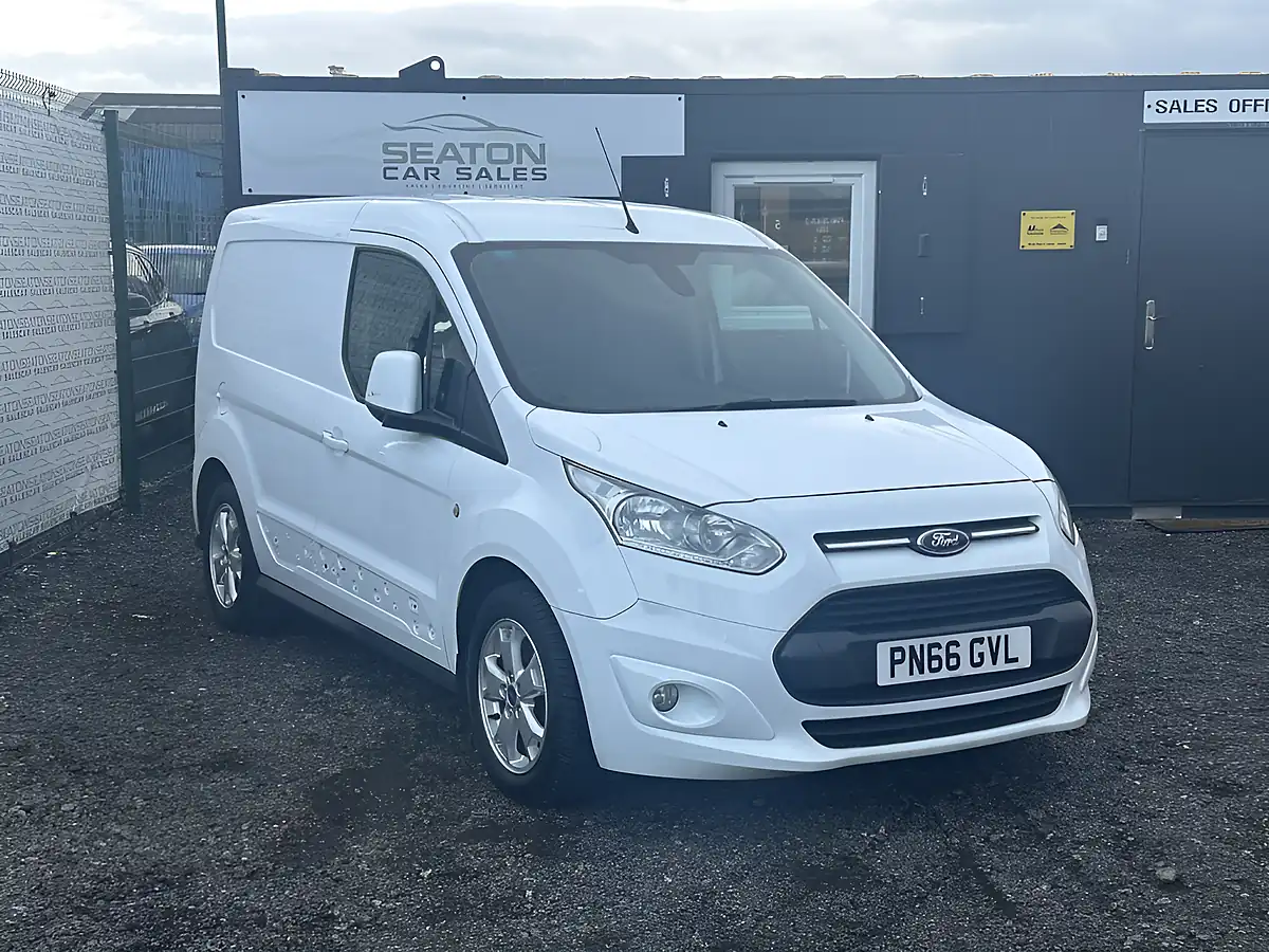 Used 2016 Ford Transit Connect Trend White - Front View