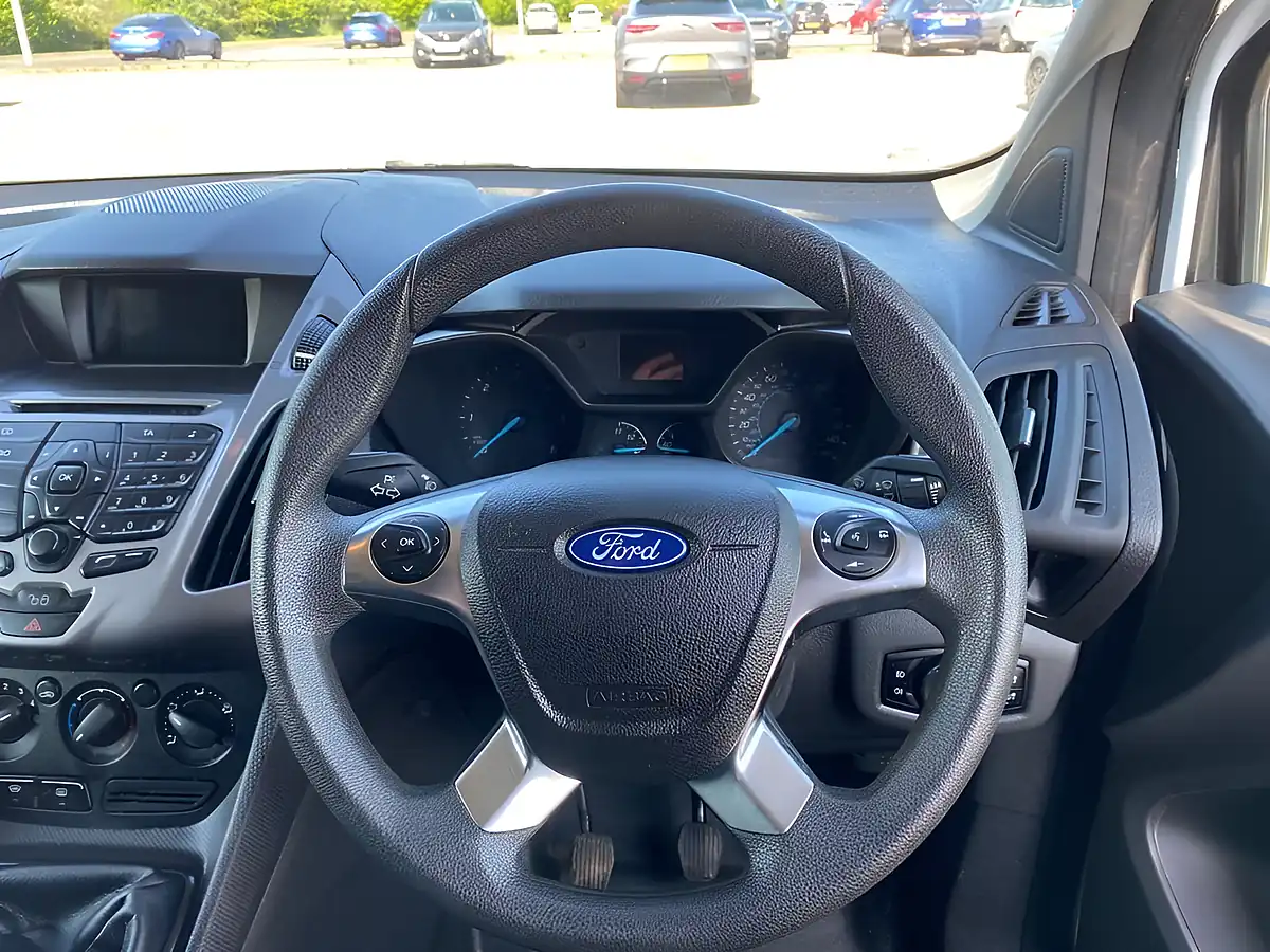 Used 2016 Ford Transit Connect Trend White - Interior and Exterior details 12