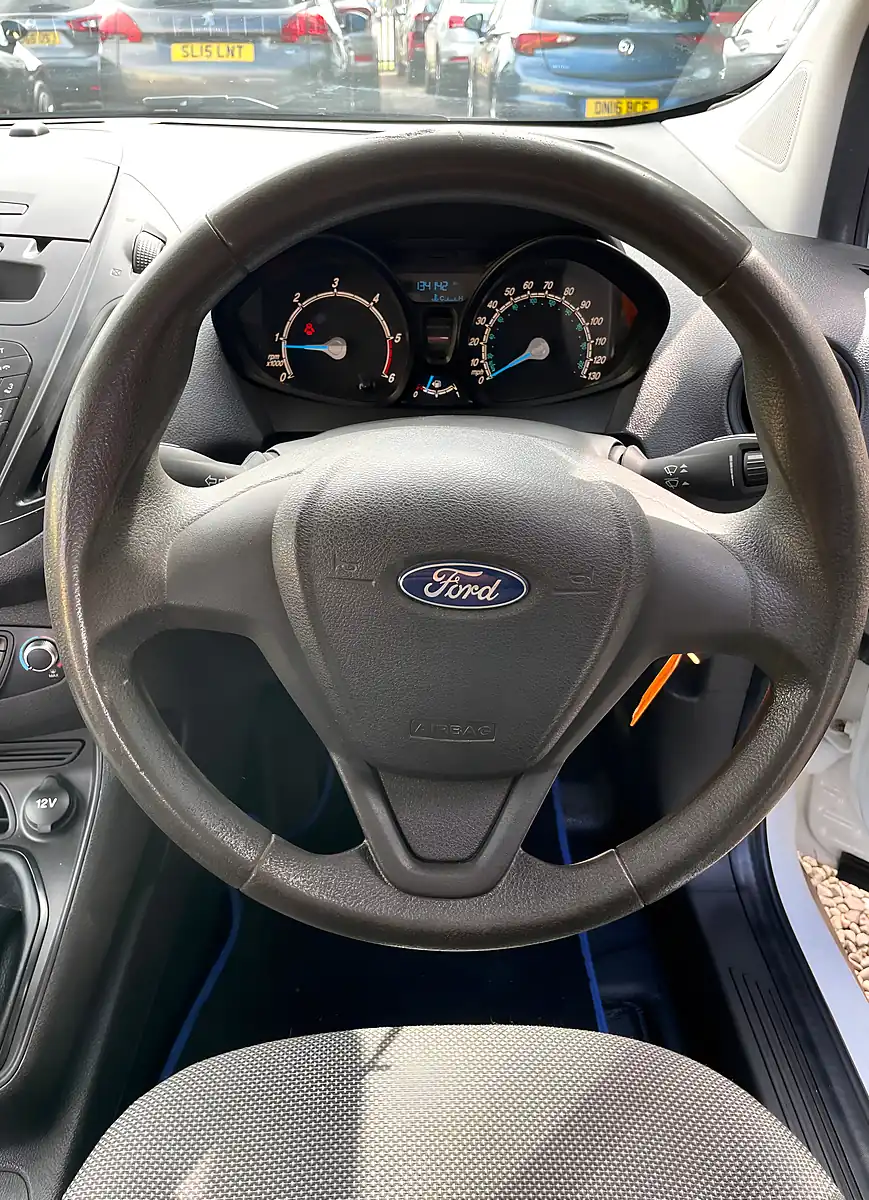 Used 2016 Ford Transit Courier Panel Van L1 White - Interior and Exterior details 13
