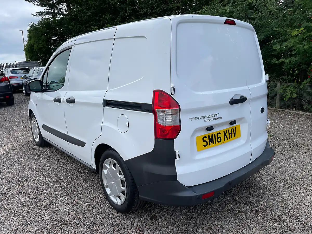 Used 2016 Ford Transit Courier Panel Van L1 White - Interior and Exterior details 4