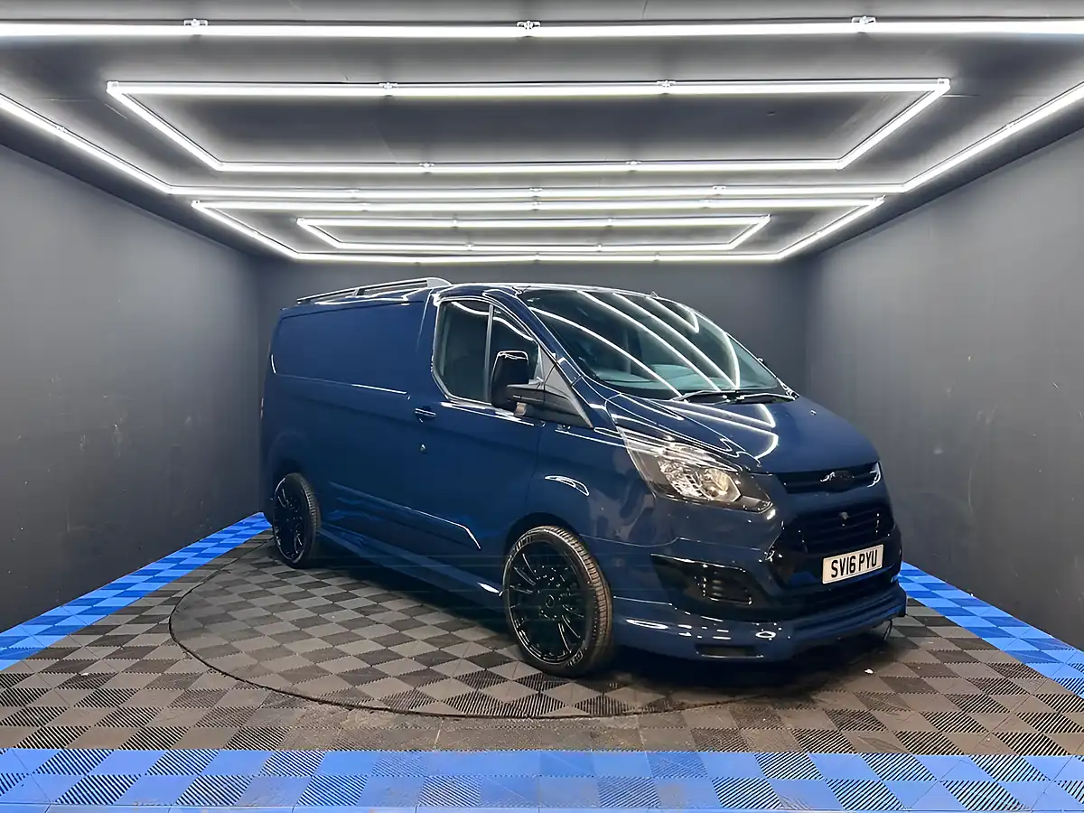 Used 2016 Ford Transit Custom 270 Econetic Panel Van Blue - Front View