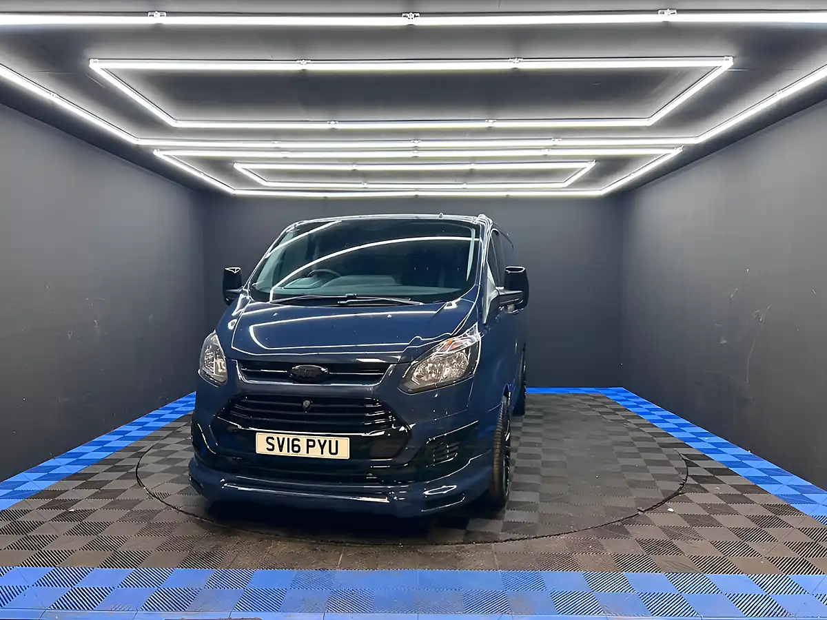Used 2016 Ford Transit Custom 270 Econetic Panel Van Blue - Interior and Exterior details 5