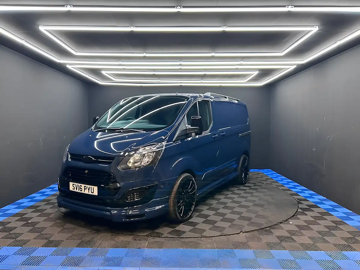 Used 2016 Ford Transit Custom 270 Econetic Panel Van Blue - Interior and Exterior details 7