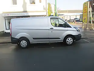 Used 2016 Ford Transit Custom 270 Silver - Interior and Exterior details 4