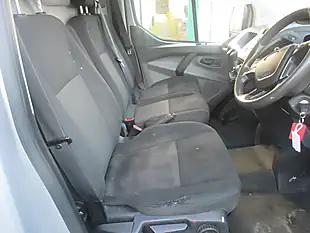 Used 2016 Ford Transit Custom 270 Silver - Interior and Exterior details 8