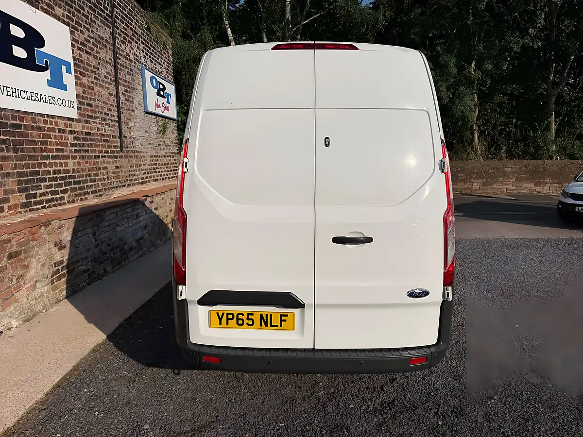 Used 2016 Ford Transit Custom 290 E-Tech White - Interior and Exterior details 19