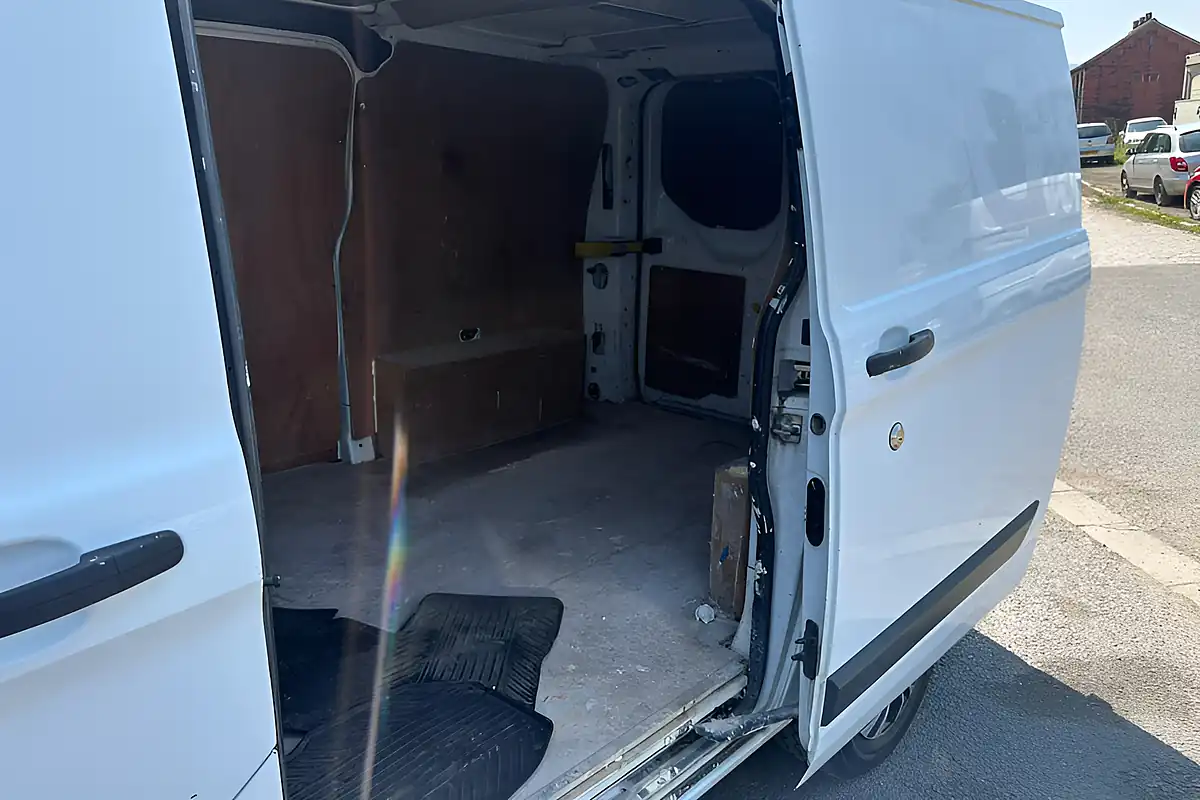 Used 2016 Ford Transit Custom 290 L1 H1 White - Interior and Exterior details 12