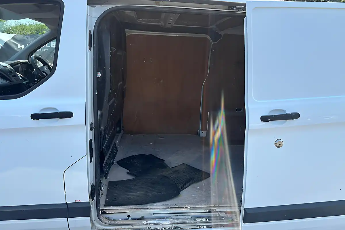 Used 2016 Ford Transit Custom 290 L1 H1 White - Interior and Exterior details 13