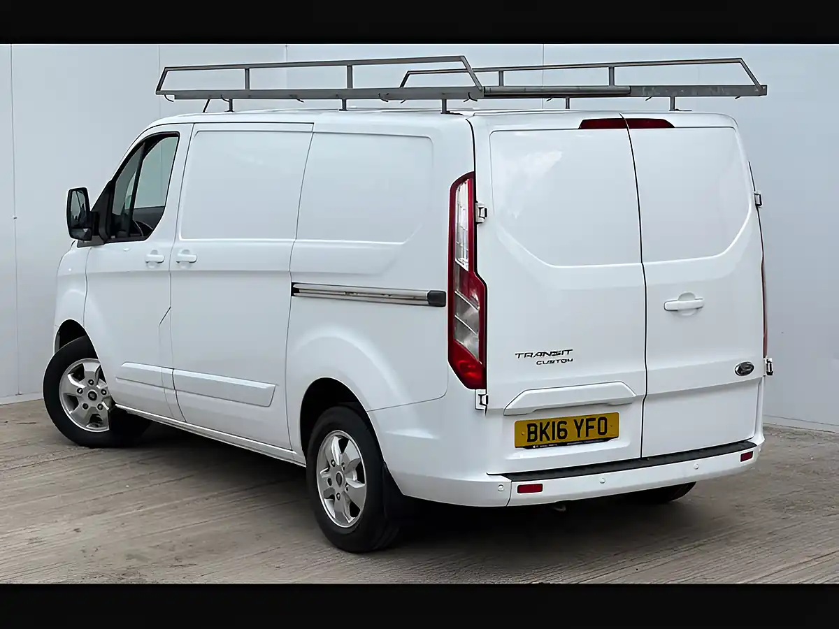 Used 2016 Ford Transit Custom 290 Ltd Frozen White - Interior and Exterior details 14