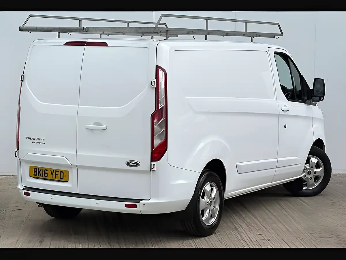Used 2016 Ford Transit Custom 290 Ltd Frozen White - Interior and Exterior details 20