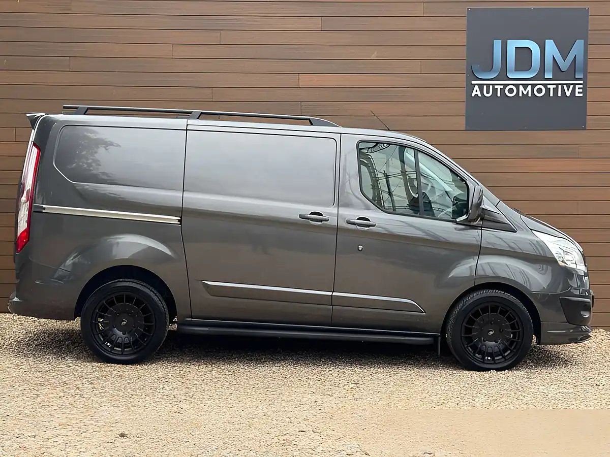 Used 2016 Ford Transit Custom 290 Ltd Grey - Interior and Exterior details 2