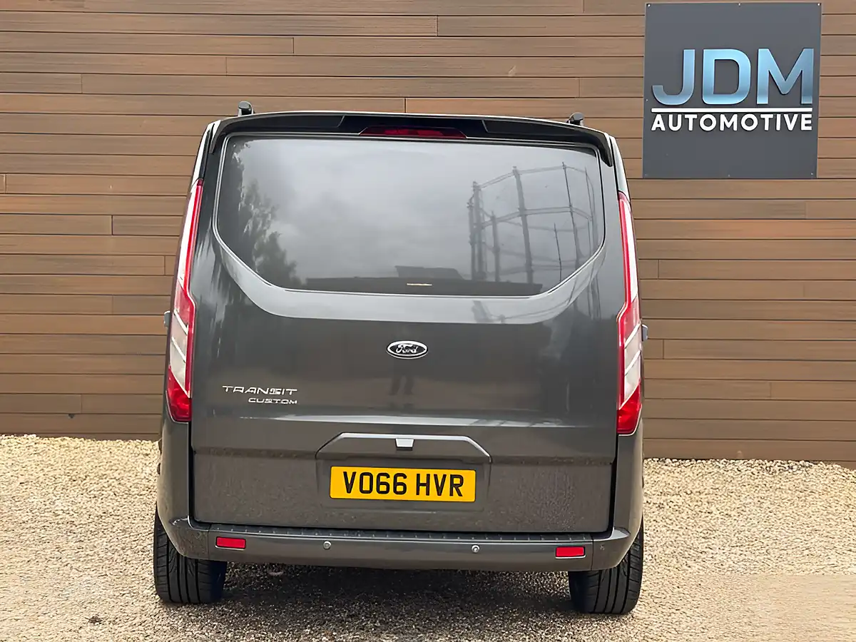Used 2016 Ford Transit Custom 290 Ltd Grey - Interior and Exterior details 5