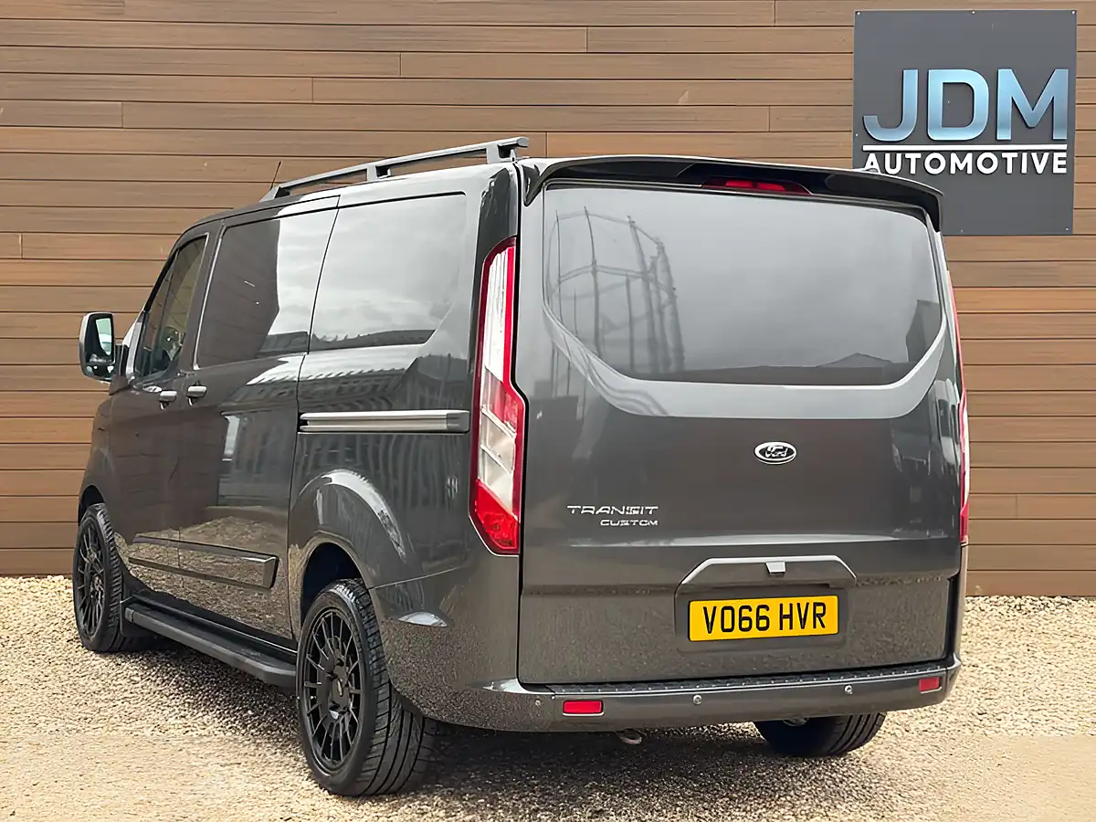 Used 2016 Ford Transit Custom 290 Ltd Grey - Interior and Exterior details 8