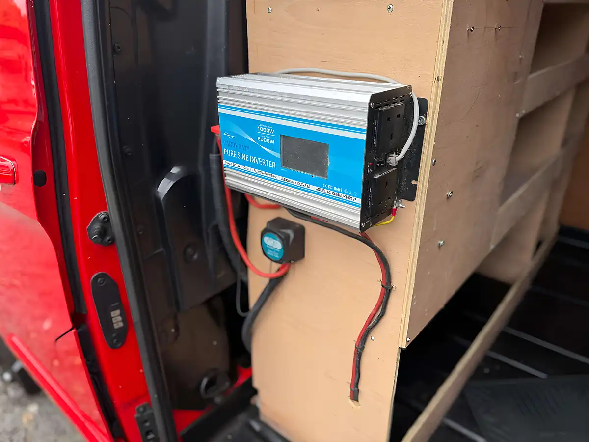 Used 2016 Ford Transit Custom 290 Ltd Red - Interior and Exterior details 10