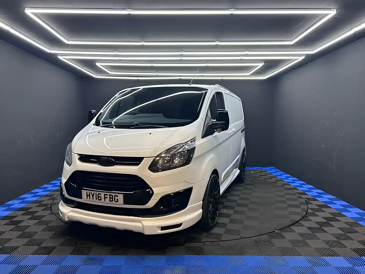 Used 2016 Ford Transit Custom 290 Panel Van White - Interior and Exterior details 3