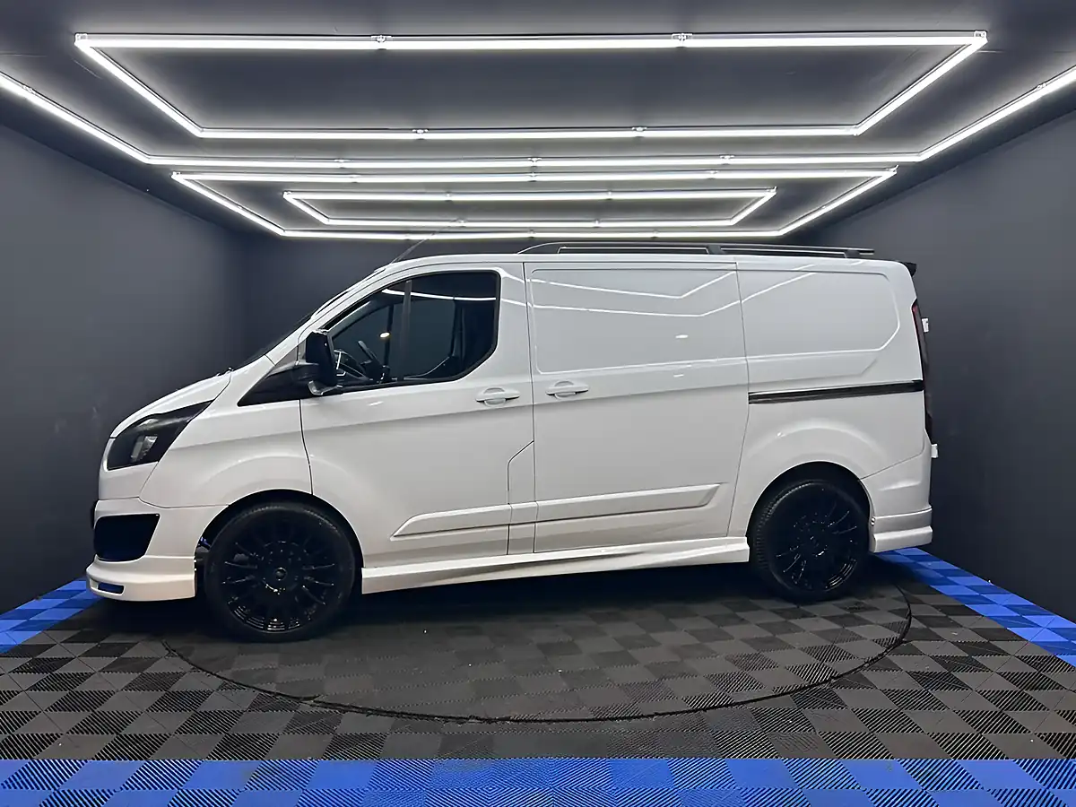 Used 2016 Ford Transit Custom 290 Panel Van White - Interior and Exterior details 7