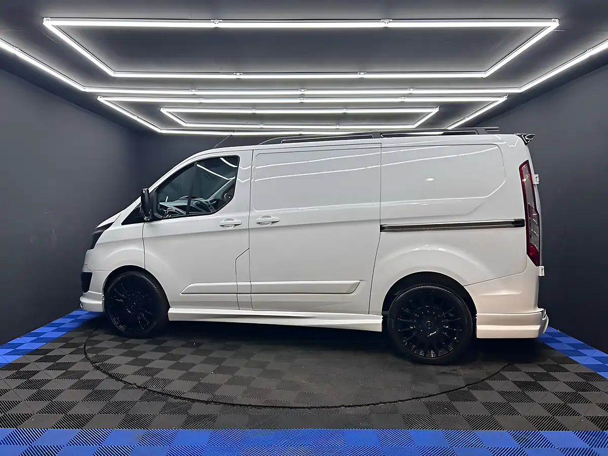 Used 2016 Ford Transit Custom 290 Panel Van White - Interior and Exterior details 9