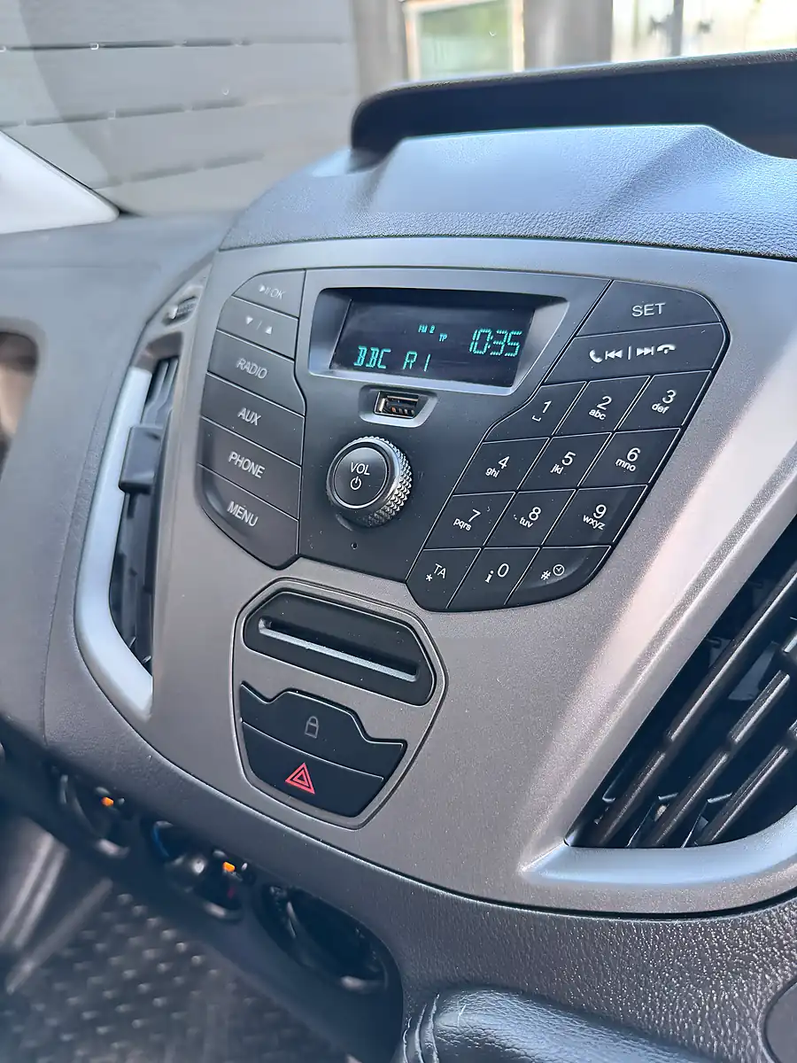 Used 2016 Ford Transit Custom 310 Econetic White - Interior and Exterior details 15