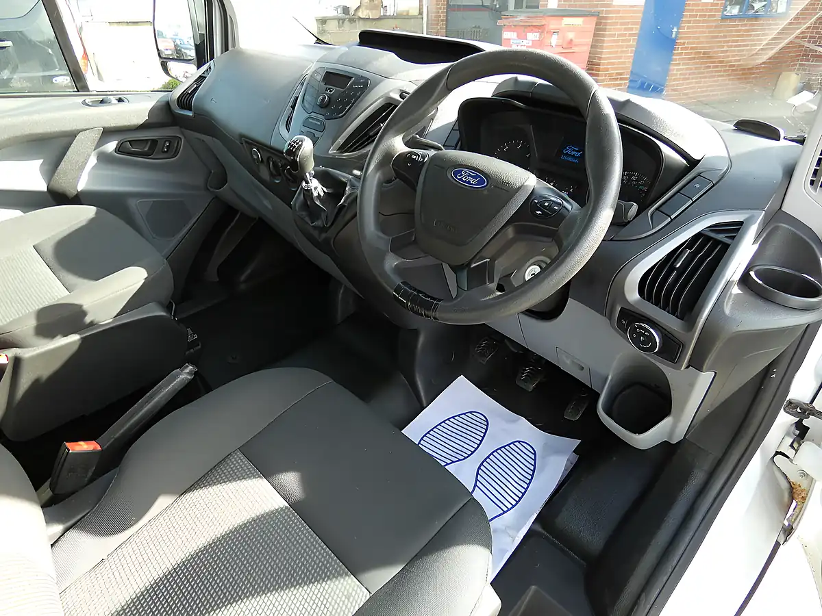 Used 2016 Ford Transit Custom 310 Econetic White - Interior and Exterior details 15