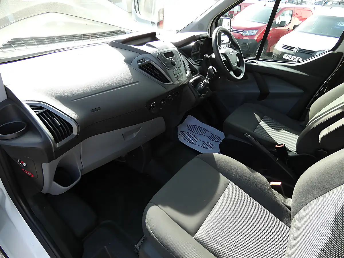 Used 2016 Ford Transit Custom 310 Econetic White - Interior and Exterior details 17