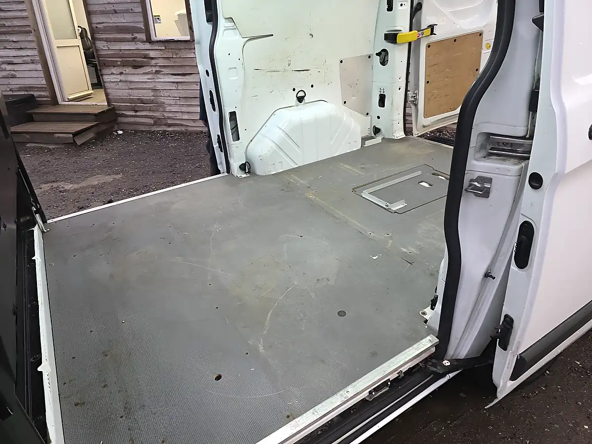 Used 2016 Ford Transit Custom 310 Econetic White - Interior and Exterior details 13