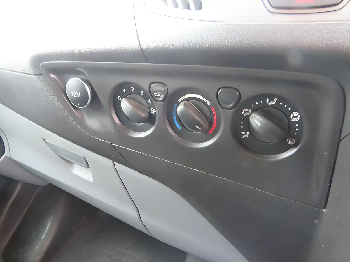 Used 2016 Ford Transit Custom 310 L1 H1 White - Interior and Exterior details 14