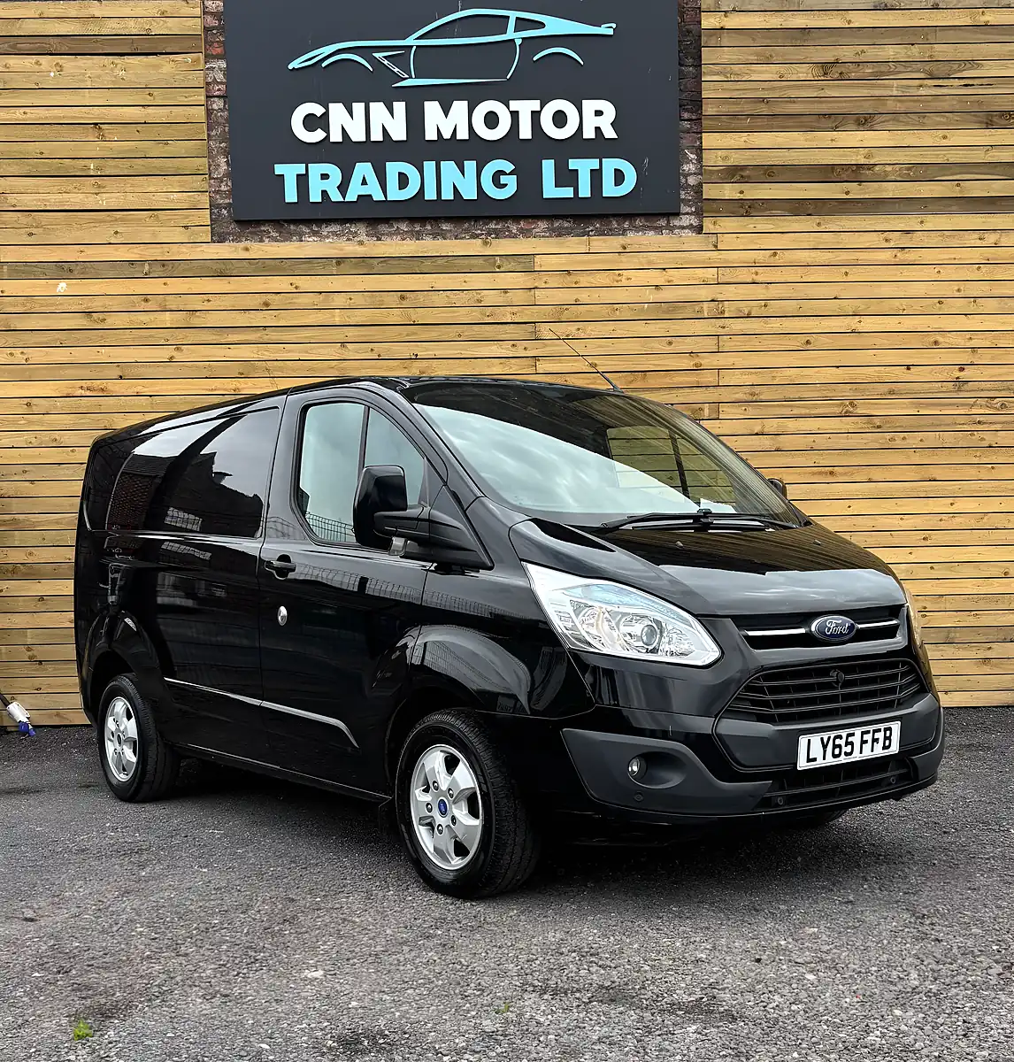 Used 2016 Ford Transit Custom Limited Black - Front View
