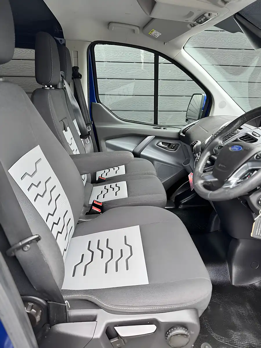 Used 2016 Ford Transit Custom Limited Blue - Interior and Exterior details 13