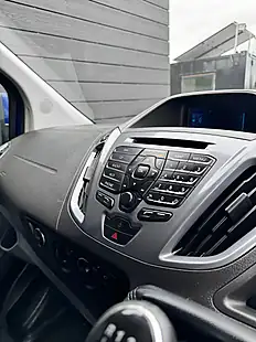 Used 2016 Ford Transit Custom Limited Blue - Interior and Exterior details 15