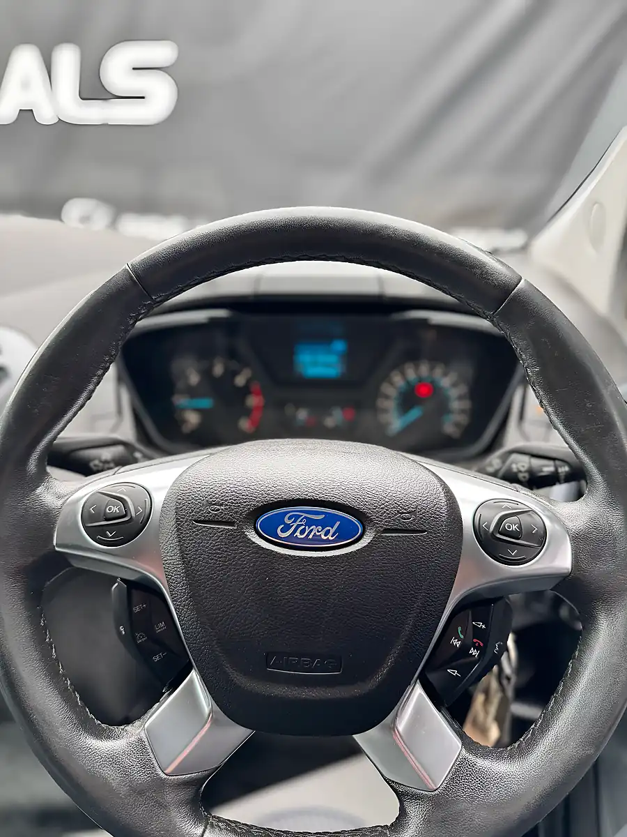 Used 2016 Ford Transit Custom Limited Blue - Interior and Exterior details 18