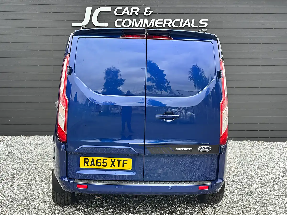 Used 2016 Ford Transit Custom Limited Blue - Interior and Exterior details 4
