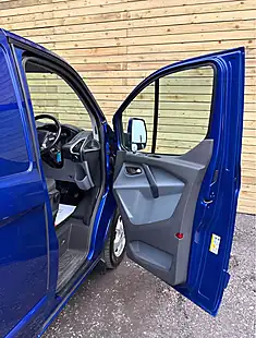 Used 2016 Ford Transit Custom Limited Blue - Interior and Exterior details 17