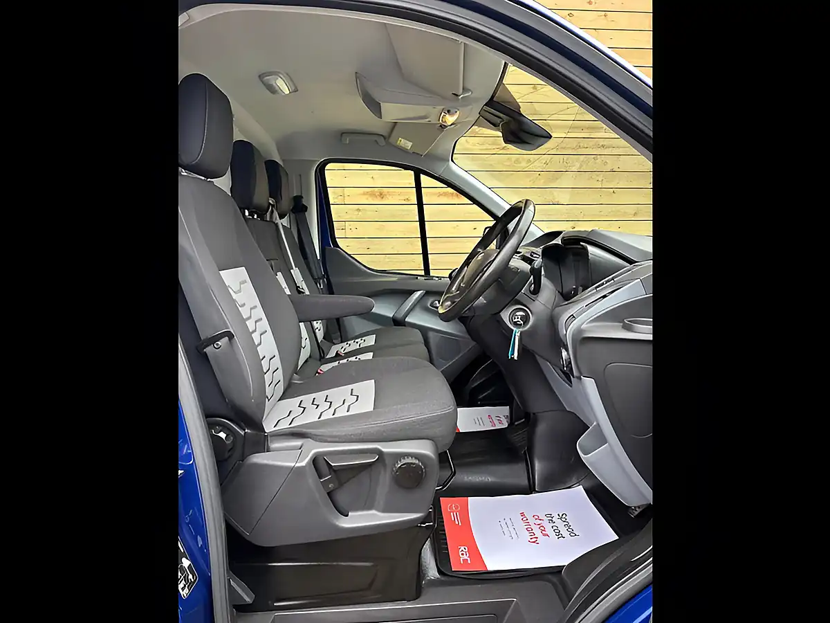 Used 2016 Ford Transit Custom Limited Blue - Interior and Exterior details 20