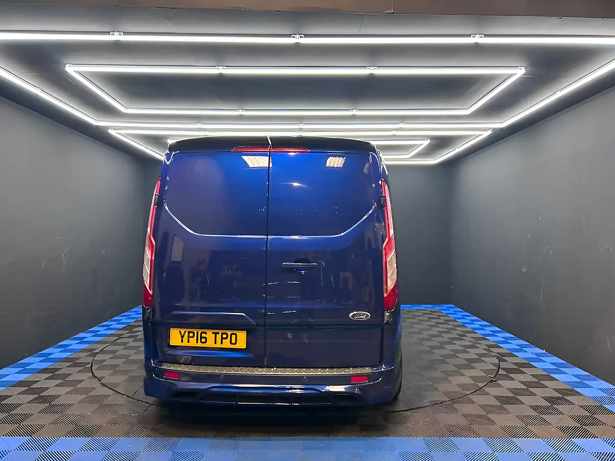 Used 2016 Ford Transit Custom Limited Blue - Interior and Exterior details 11